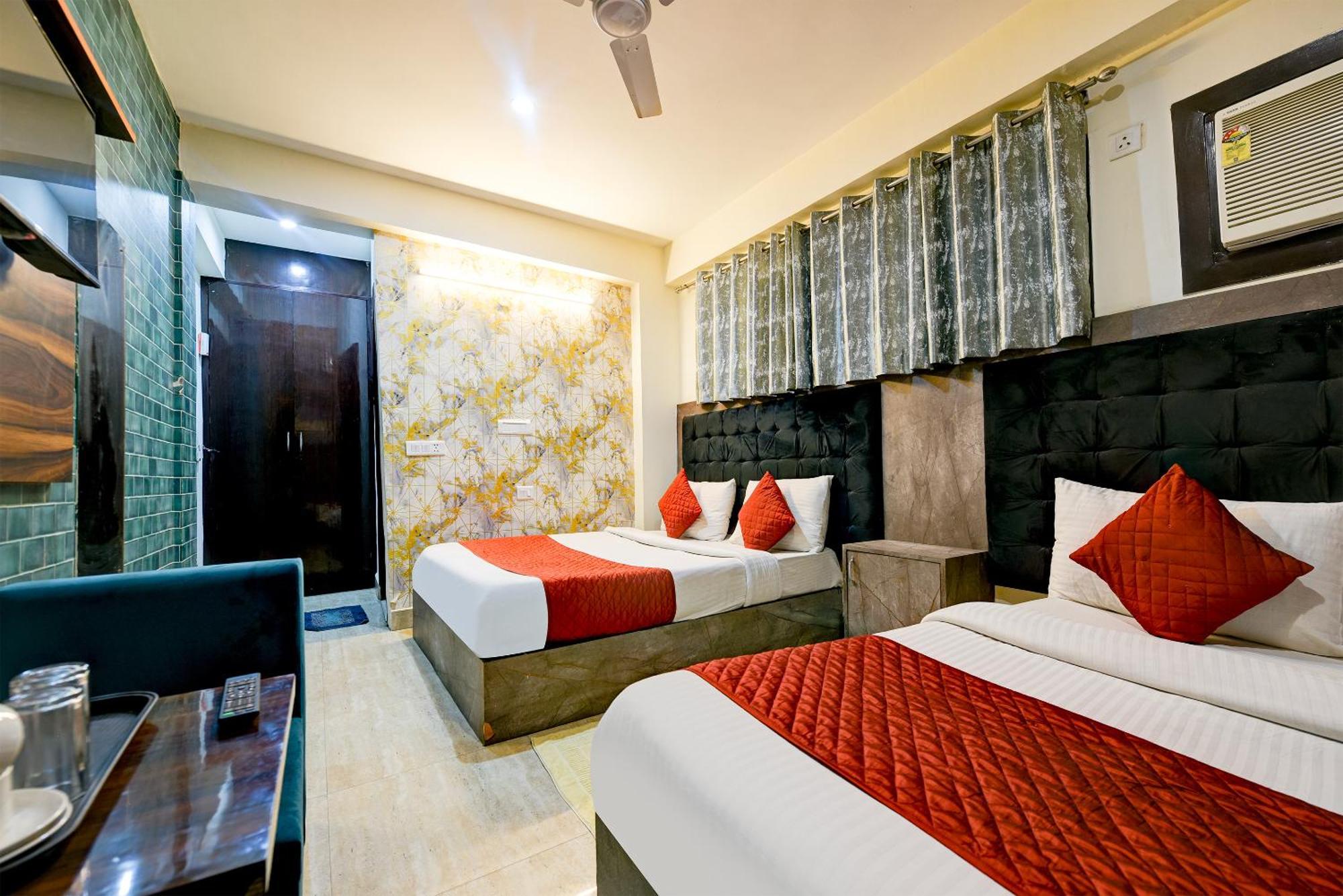 Mayank Plaza-near Igi Airport Terminal-3 3* New Delhi